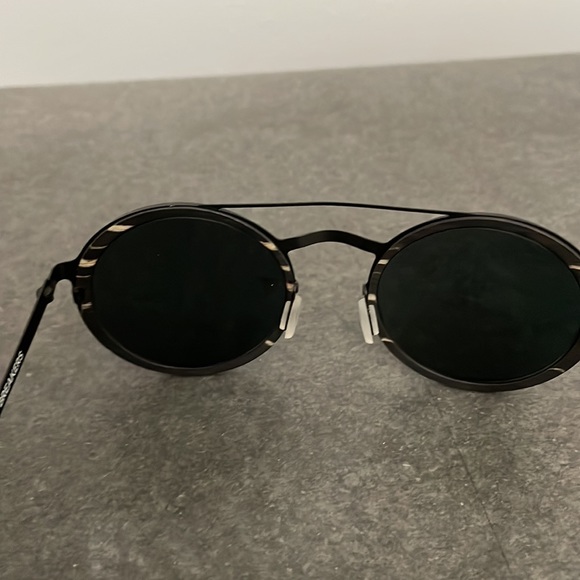 Preloved Breakers outrun the sun lightweight sunglasses - Picture 4 of 5